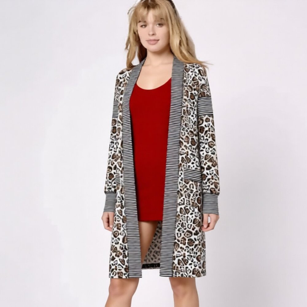 NWT EMERSON ROAD FUZZY LUXE EXOTIC ANIMAL CRYSTAL GREY OPEN FRONT ROBE SMALL